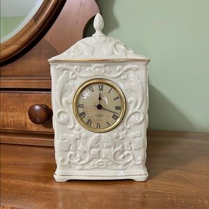 Lenox vintage mantle clock